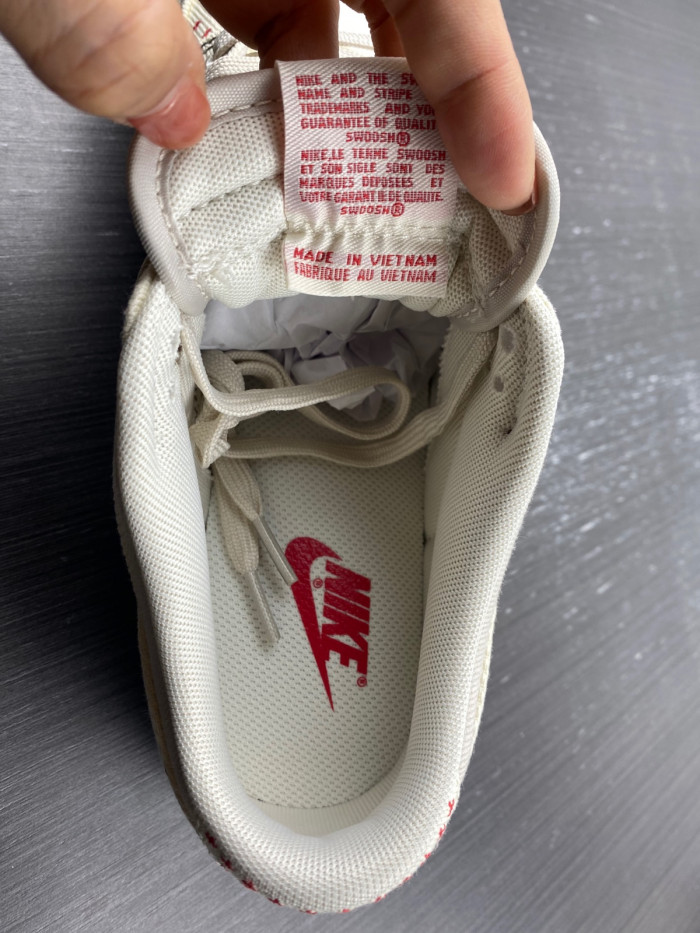 new nike dunk low “light orewood brown” dv0834-100