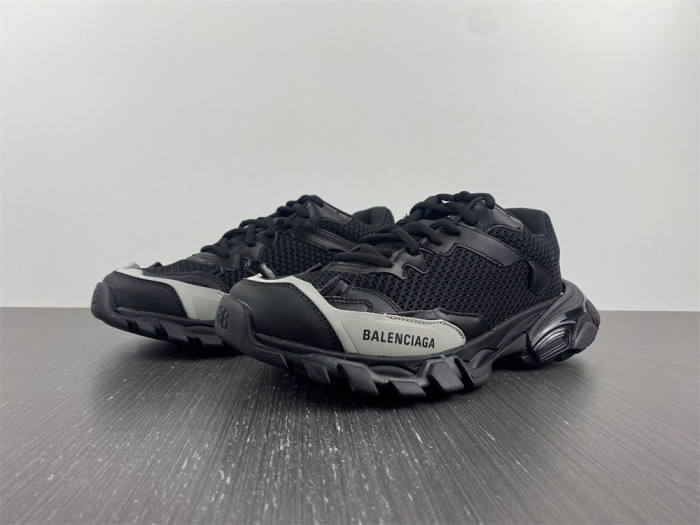 Ba*len*cia*ga track 8000032