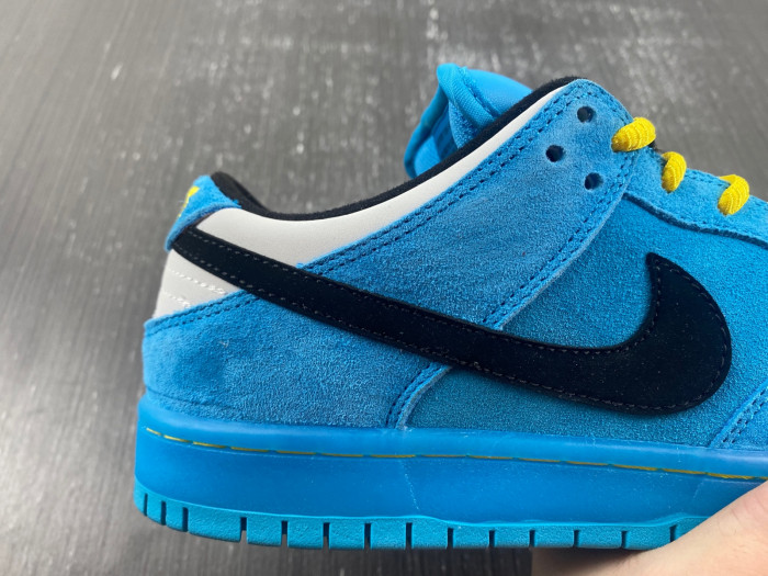 the powerpuff girls x nike sb dunk low “buttercup” ndl08301