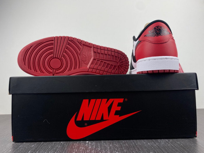 air jordan 1 retro low og black toe cz0790-106