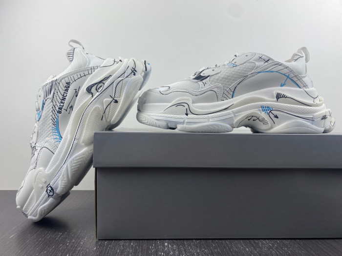 Ba*len*cia*ga triple s sneaker 8000098