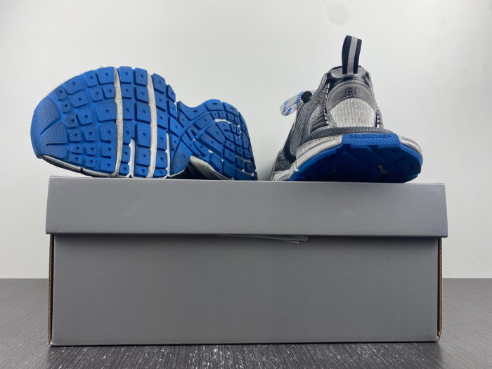 Ba*len*cia*ga 3xl sneaker 8000086