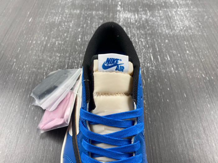 air jordan 1 low aj1l0108