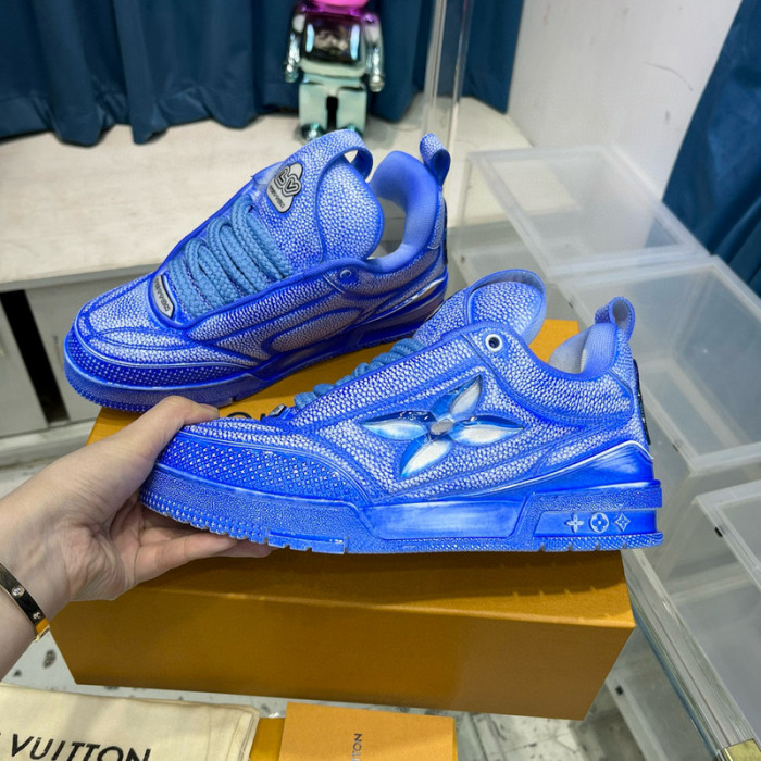 lv skate snekaers l0000216