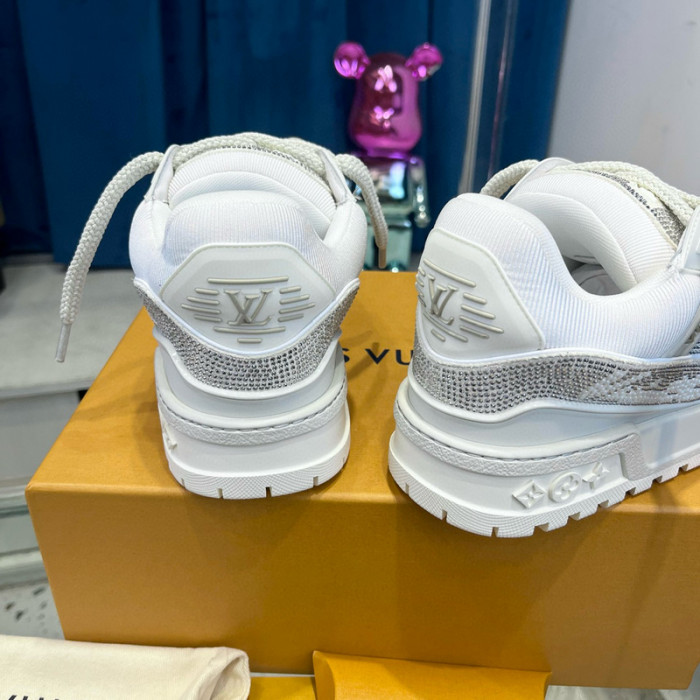 lv snekaers l0000230