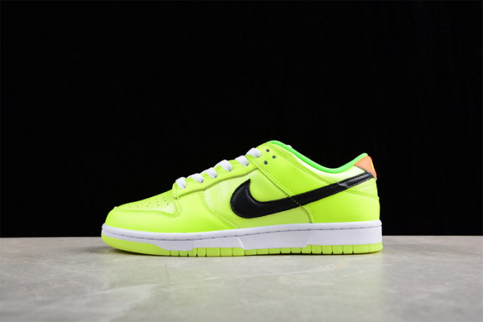 nike dunk low “glow in the dark” fj4610-702