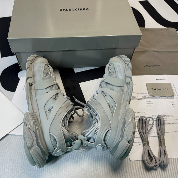 Ba*len*cia*ga track sneaker