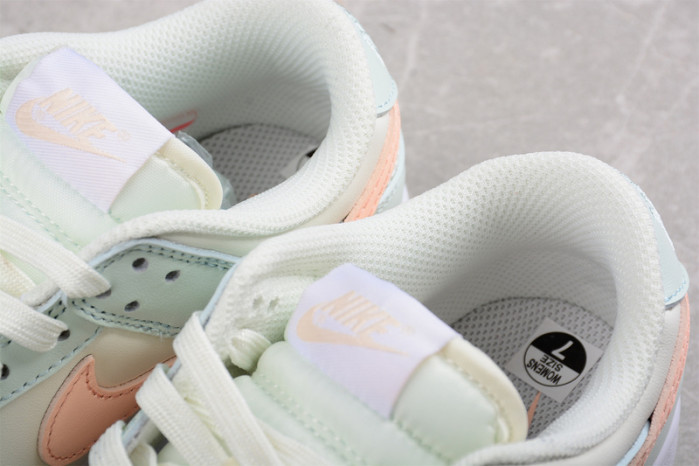 nike sb dunk low barely green (w) dd1503-104