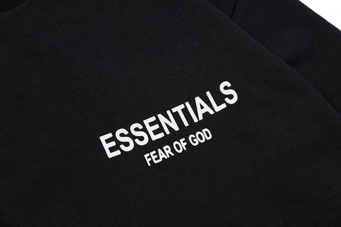 essentials02