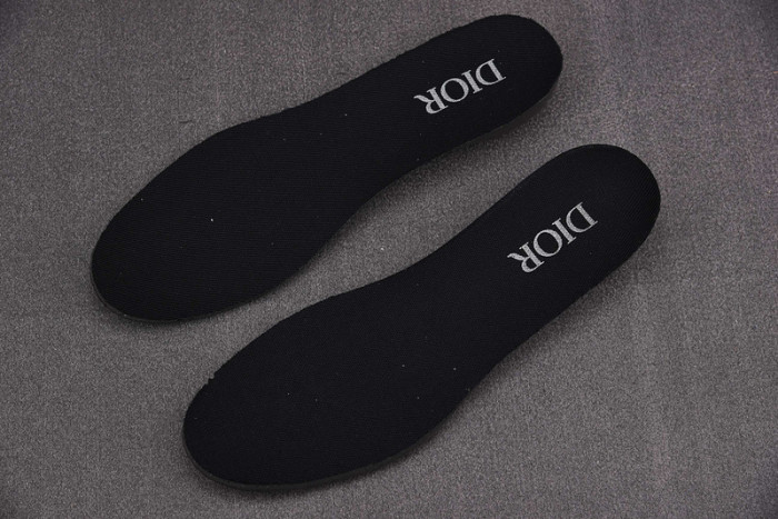 dio* sneakers t0000-033