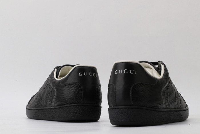 G*u*i* ace sneaker