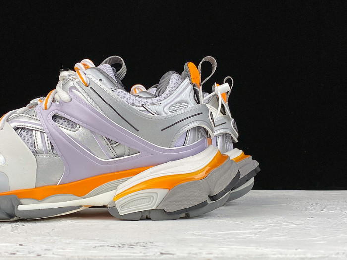 Ba*len*cia*ga track 5000024