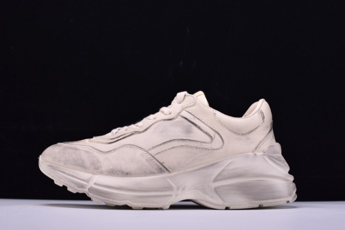 G*u*i* rhyton sneaker