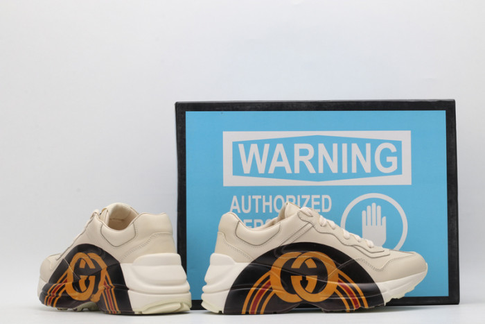 G*u*i* rhyton sneaker