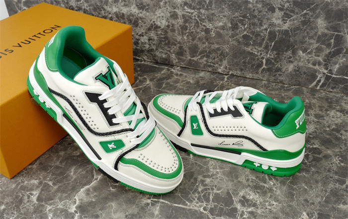 lv snekaers l0000338