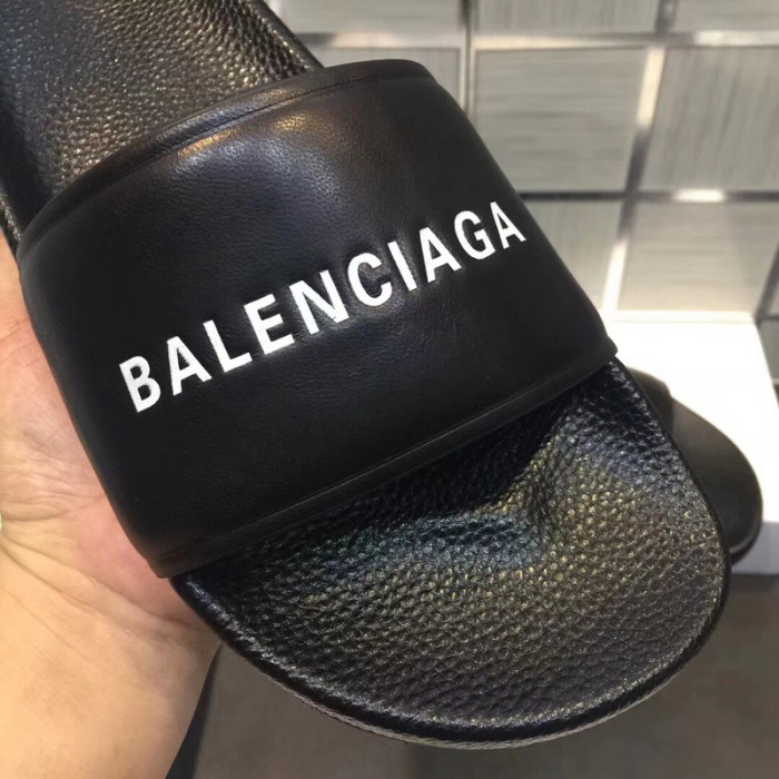 balenciag* sandal bs33
