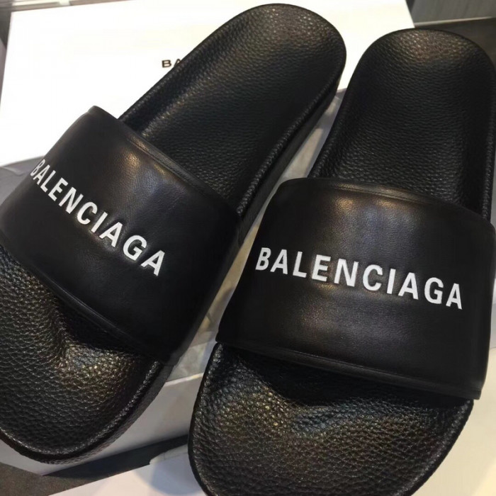 balenciag* sandal bs33