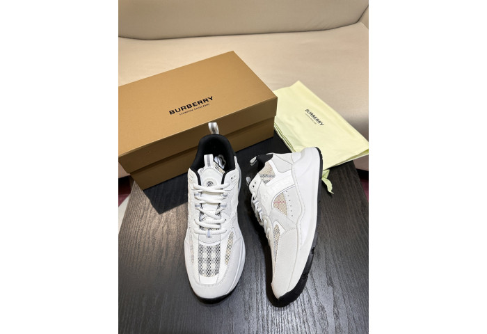 BUR*ERRY SHOES BBY89