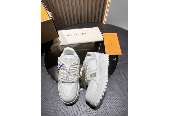 LV snekaers L0000405