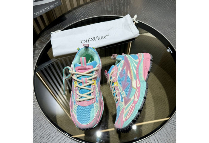 Off-White Be right back OWIA289F37