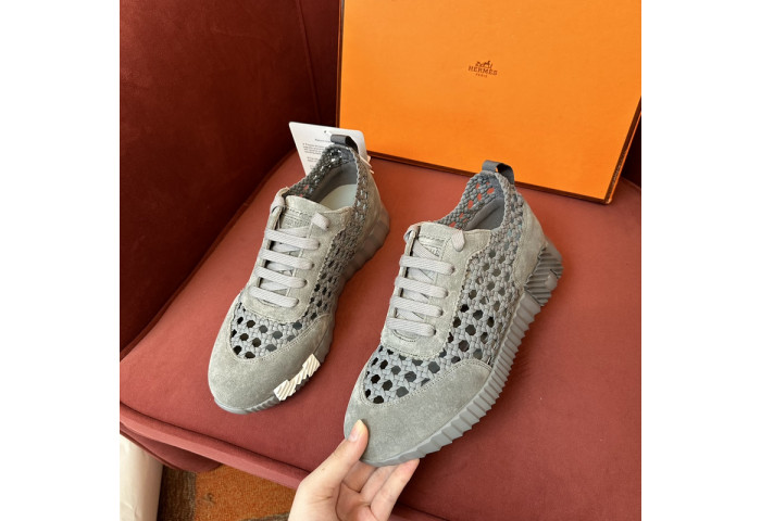 H**me5 snekaers hm018