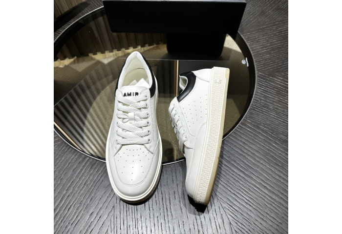 A*iri Sneakers AM236