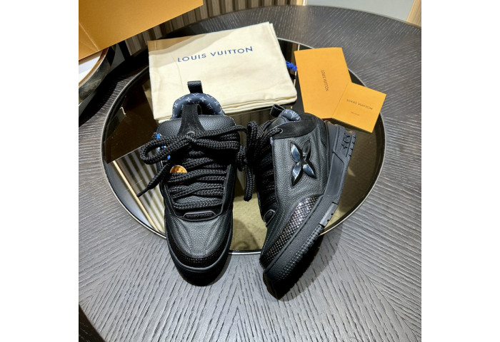 LV snekaers L0000482