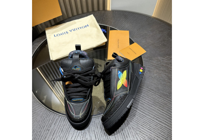 LV snekaers L0000543