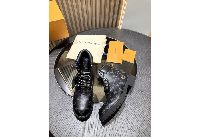 LV Boots L0000370