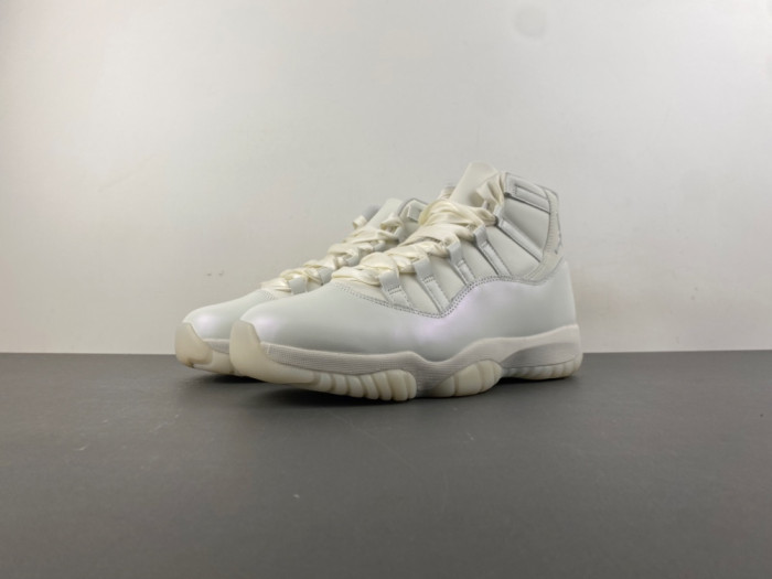 Air Jordan 11 “Pearl” AR0715-110