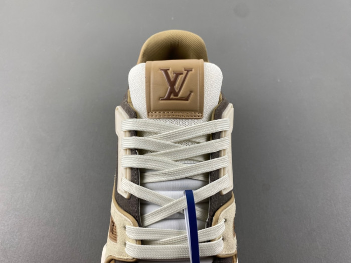 LV snekaers L0000618