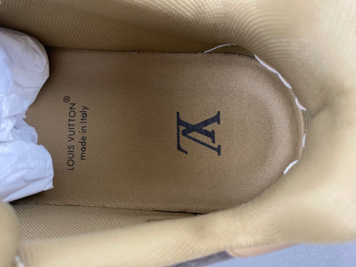 LV snekaers L0000618