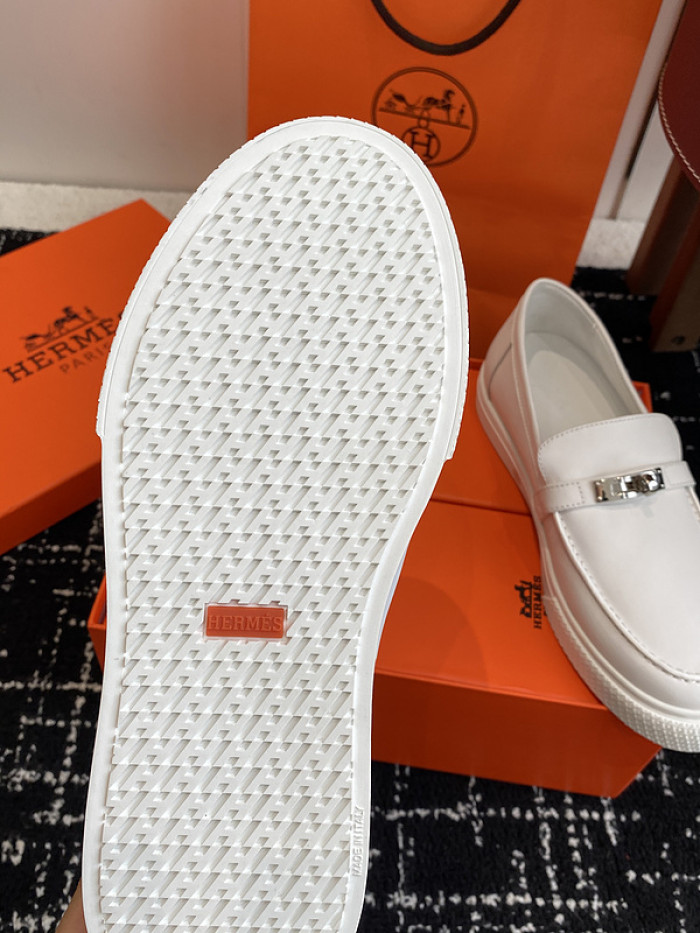 H**me5 loafers hm065