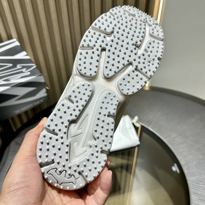 Off-White Be right back OWIA289F34