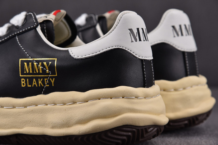 Ma*s*n mihara yasuhiro sneaker mmys47