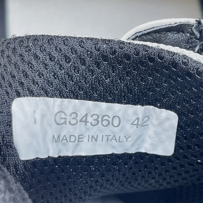 Chane* snekaers C000019