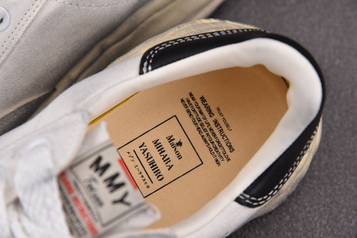 Ma*s*n mihara yasuhiro sneaker mmys48