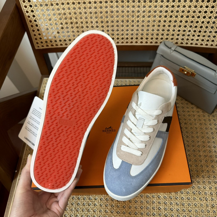 H**me5 snekaers hm036