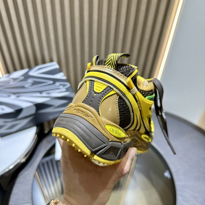 Off-White Be right back OWIA289F29