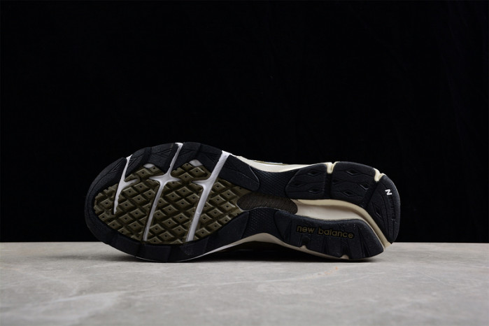 New Balance NB990 M990TO3