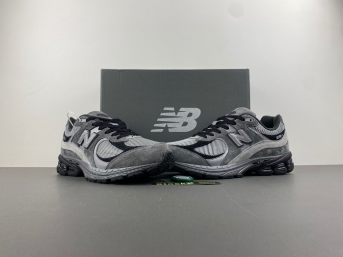New Balance 2002R Castlerock Shadow Grey Black M2002RCL