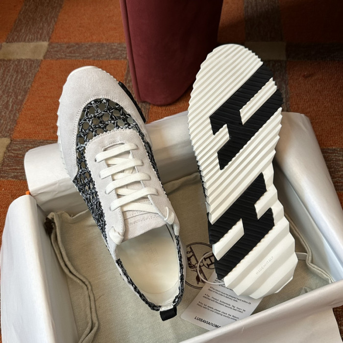 H**me5 snekaers hm017