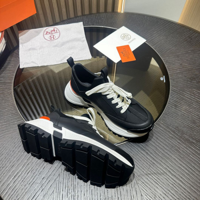 H**me5 snekaers hm046