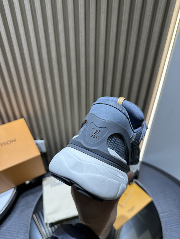 LV snekaers L0000710