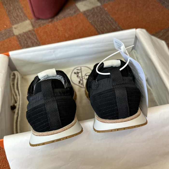 H**me5 snekaers hm037