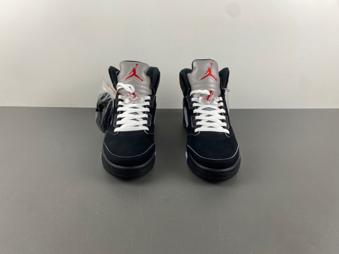 Air Jordan 5 “Black Metallic Reimagined” HF3975-001