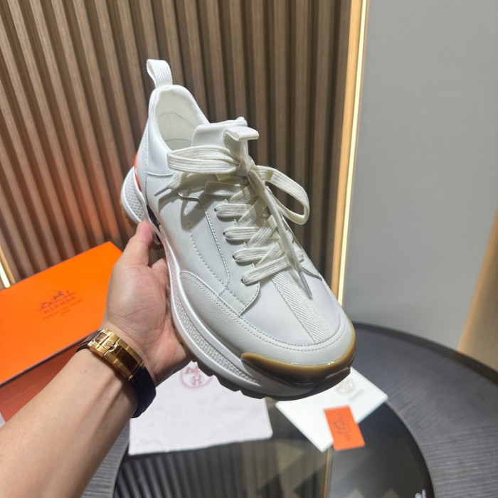 H**me5 snekaers hm044