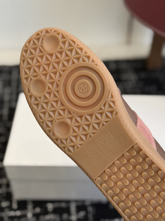 ma1s0n Marg*e1a calfskin s57ws0357