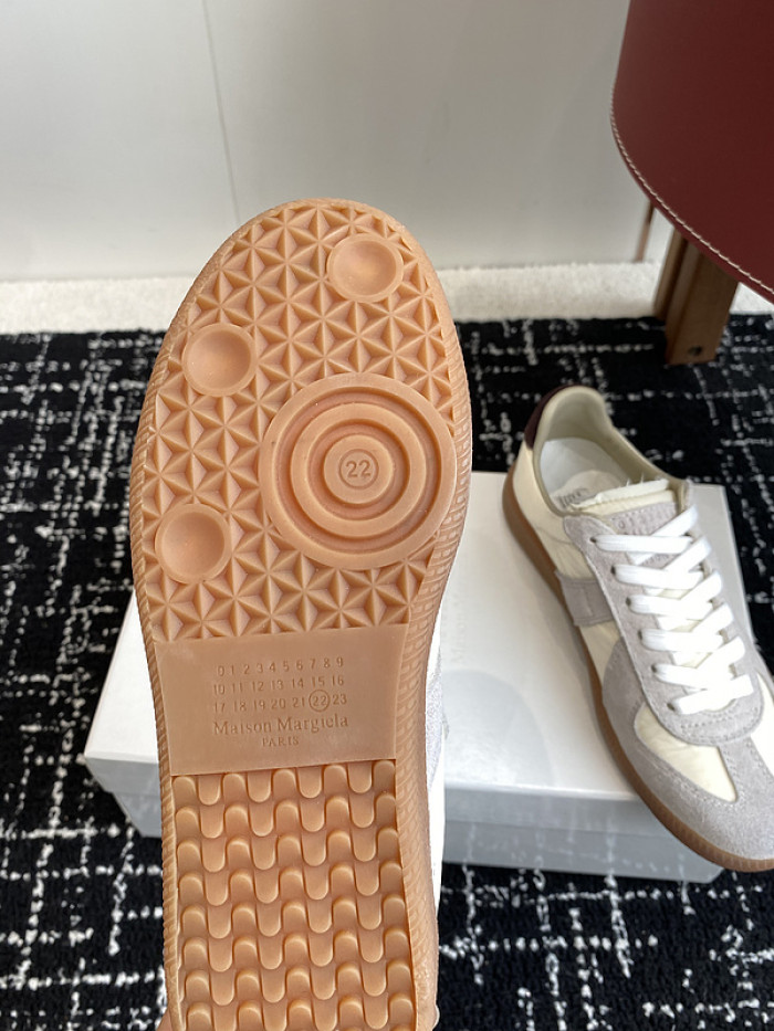 ma1s0n Marg*e1a calfskin s57ws0305