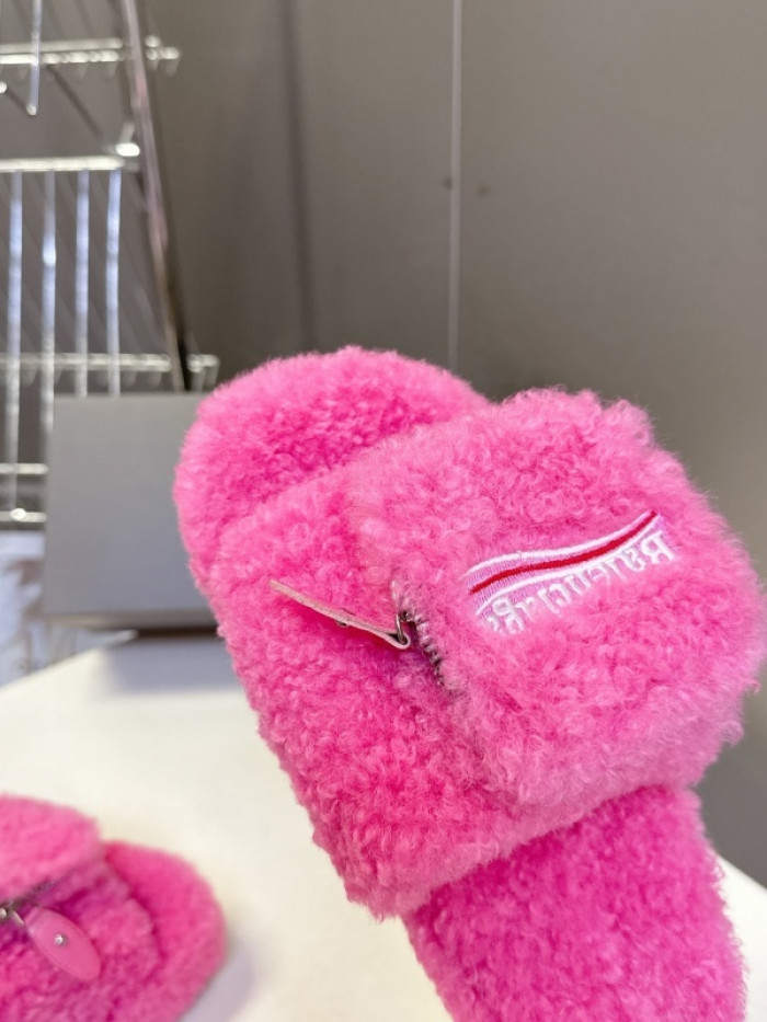 Balenciag* Sandal BS88